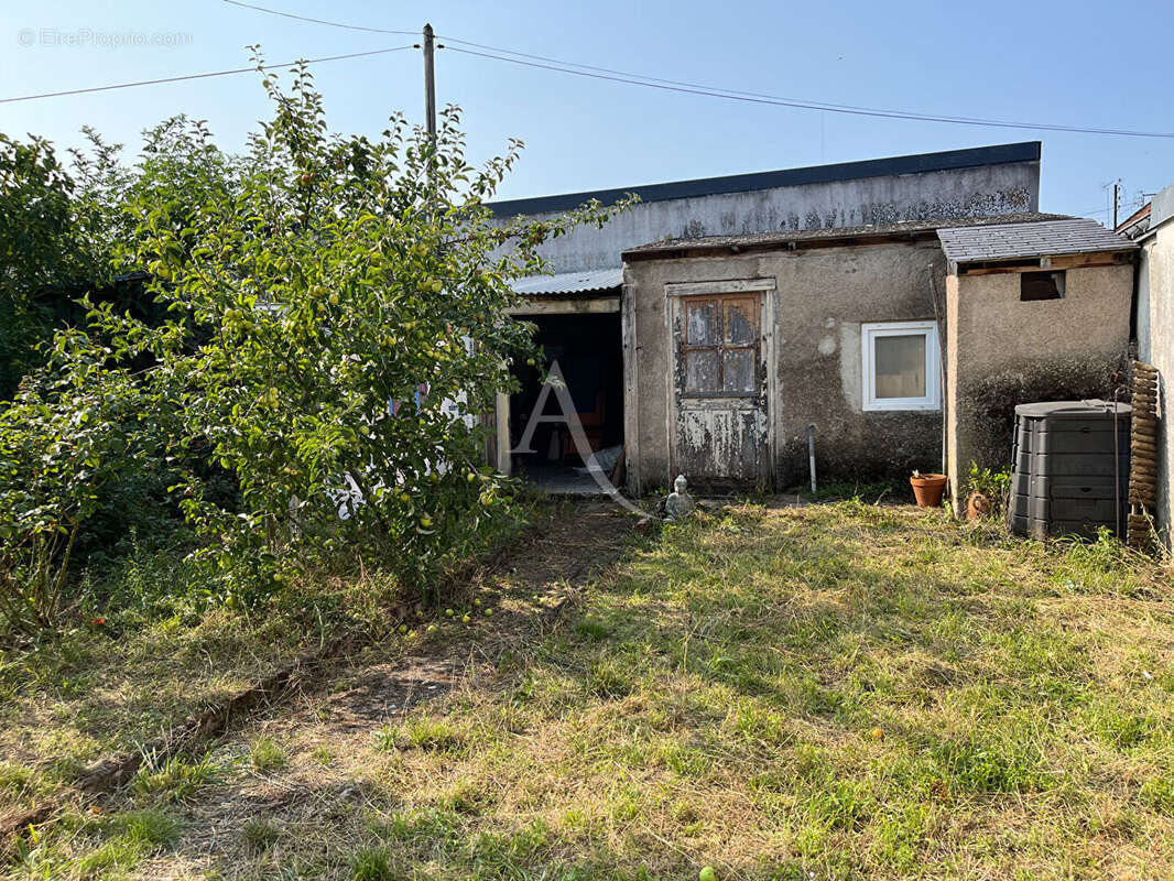 Maison à CHATEAU-RENAULT