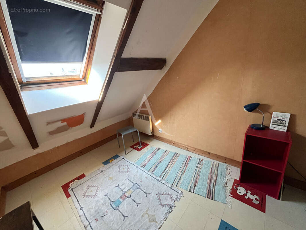 Maison à CHATEAU-RENAULT