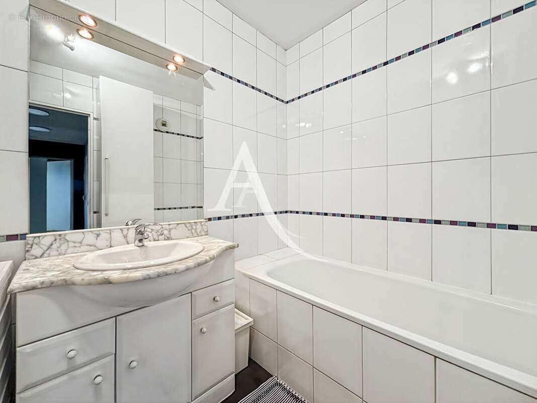 Appartement à MARSEILLE-13E