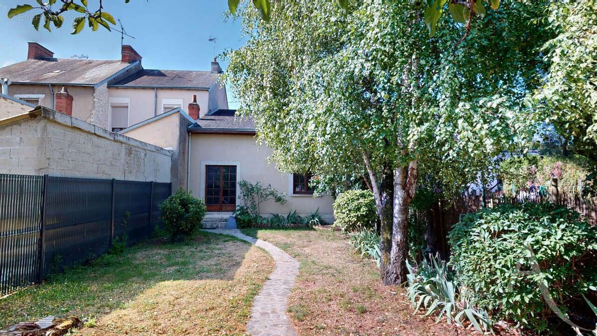 Maison à CHATEAUROUX