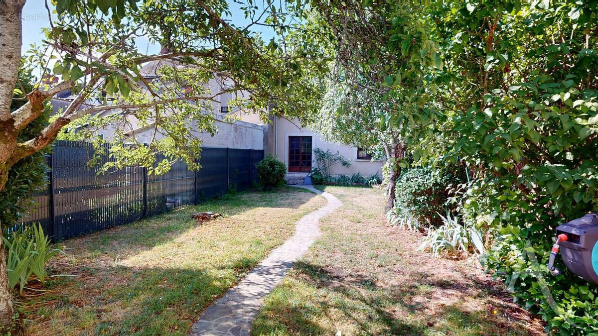 Maison à CHATEAUROUX