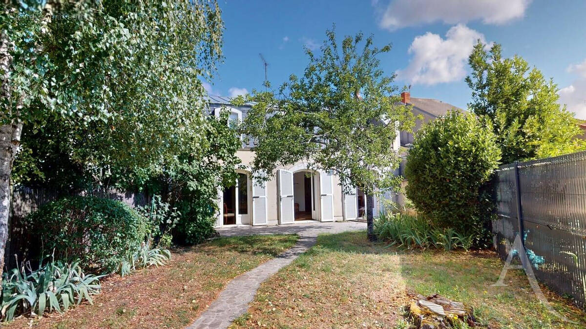 Maison à CHATEAUROUX