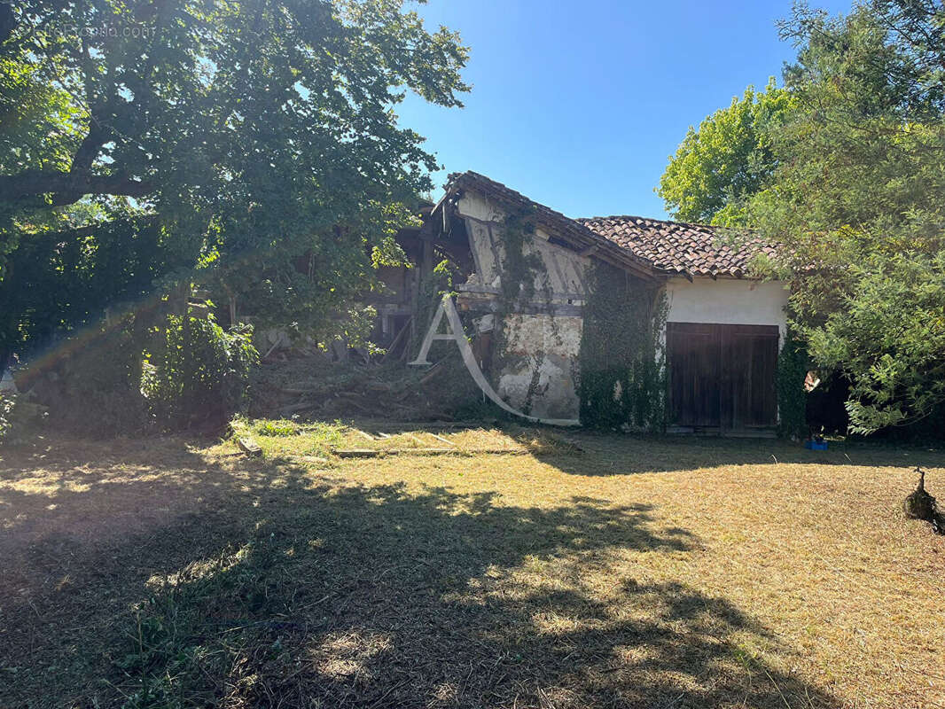 Maison à VILLENEUVE-DE-MARSAN