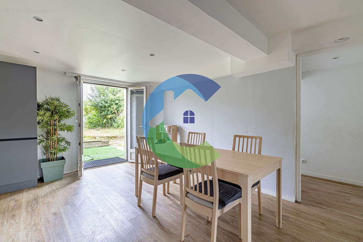 Maison à EPINAY-SUR-ORGE