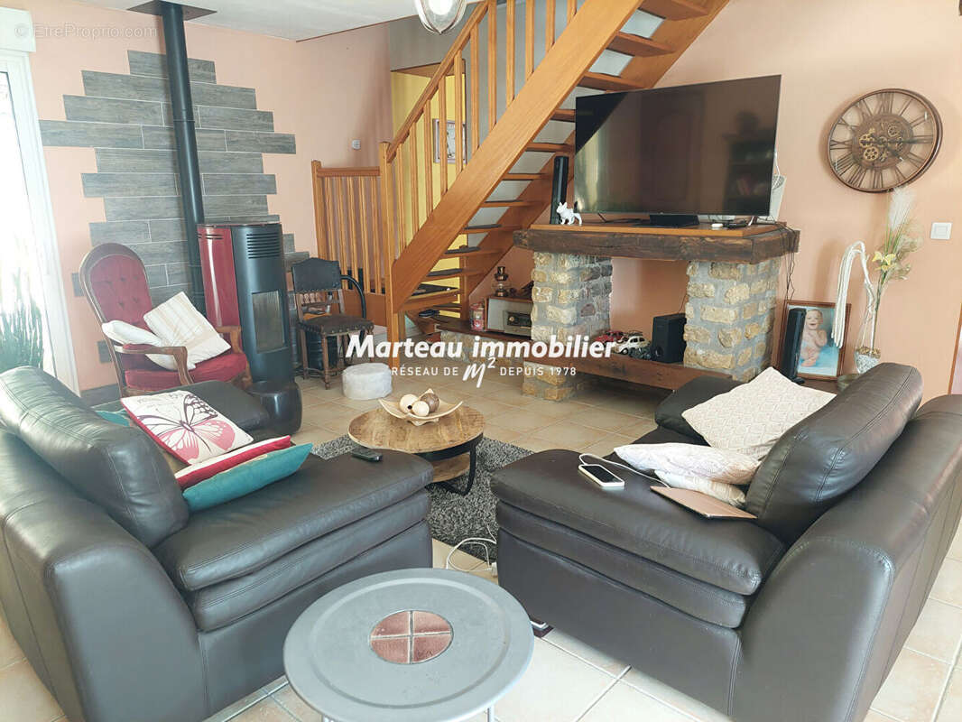 Maison à CONFLANS-SUR-ANILLE