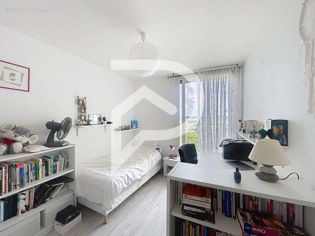 Appartement à COLOMIERS