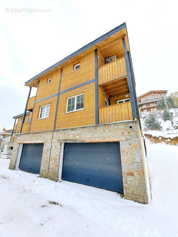 Maison à LES ANGLES