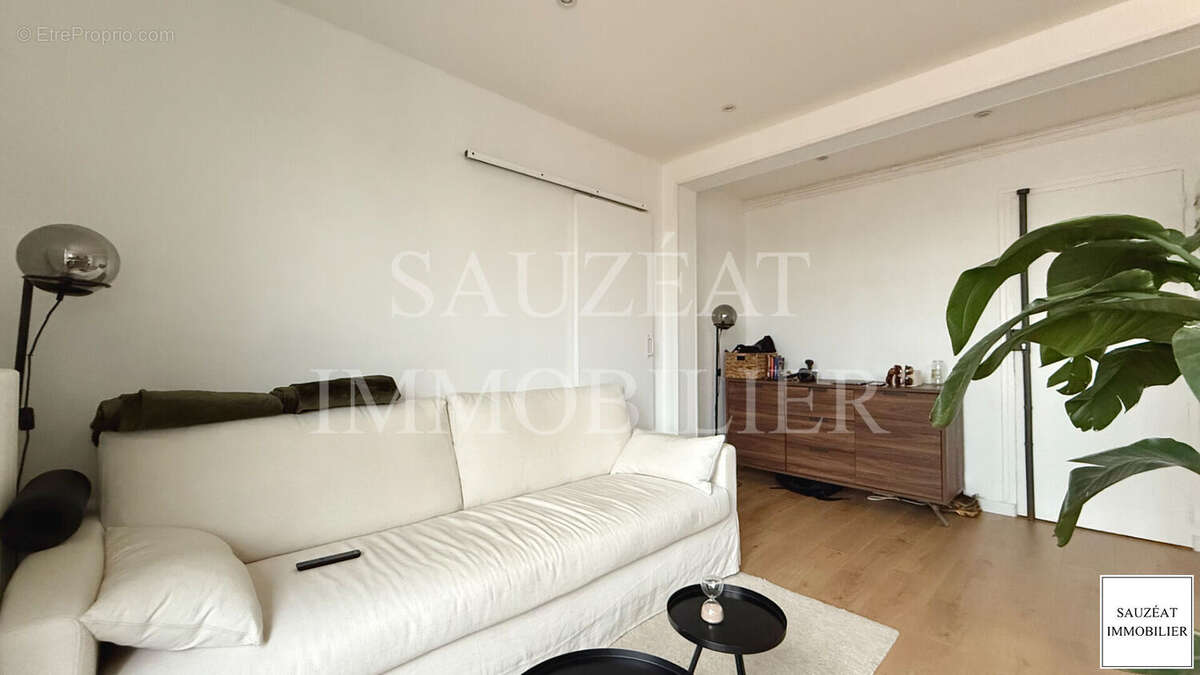 Appartement à BAGNEUX