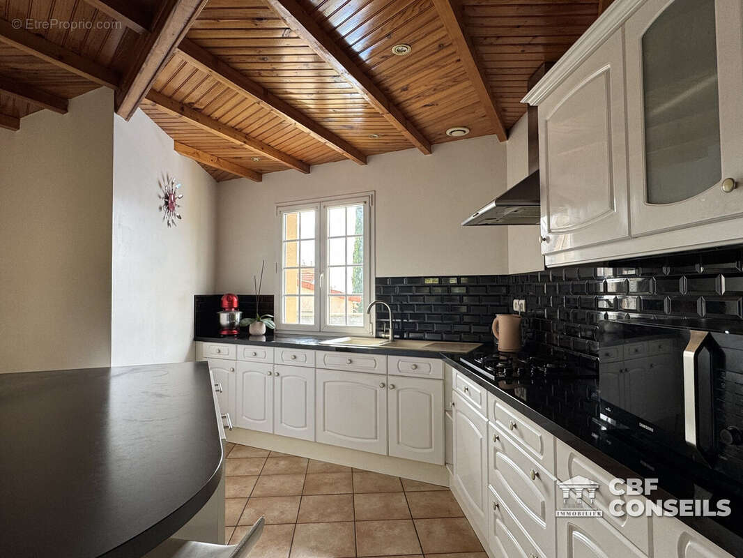 Maison à CHATELGUYON