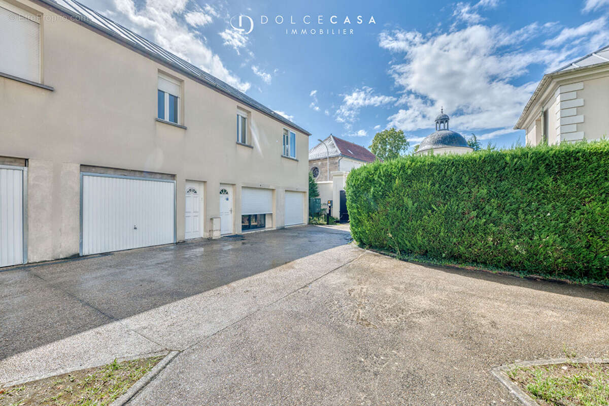 Maison à LIMEIL-BREVANNES