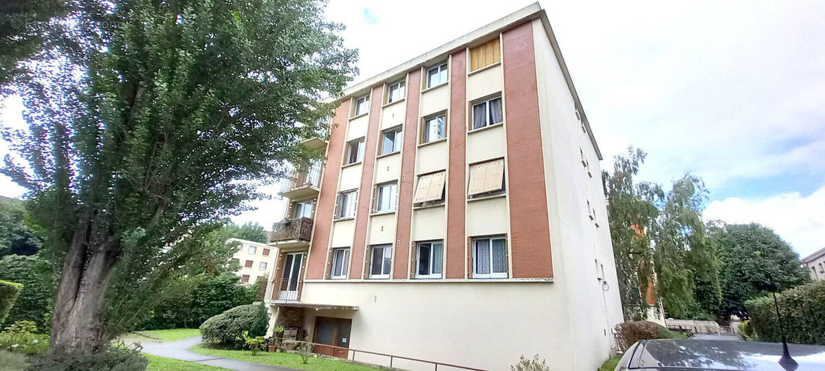 Appartement à BONDY