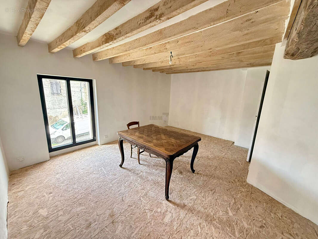 Maison à LA FERTE-SOUS-JOUARRE