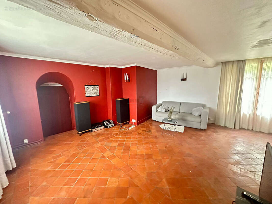 Maison à SAACY-SUR-MARNE