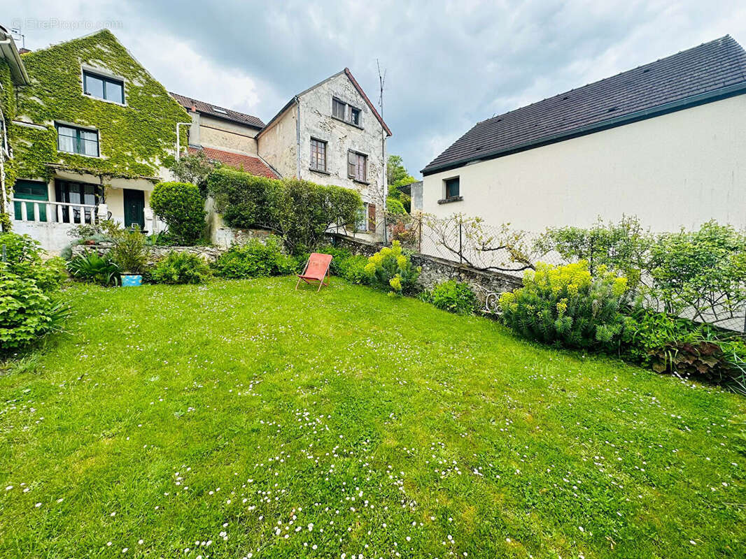Maison à SAACY-SUR-MARNE