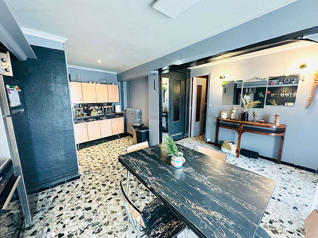 Maison à SAACY-SUR-MARNE