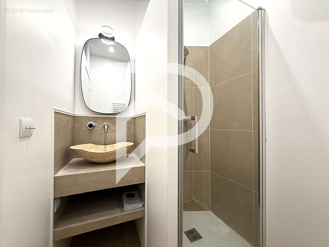 Appartement à ENGHIEN-LES-BAINS