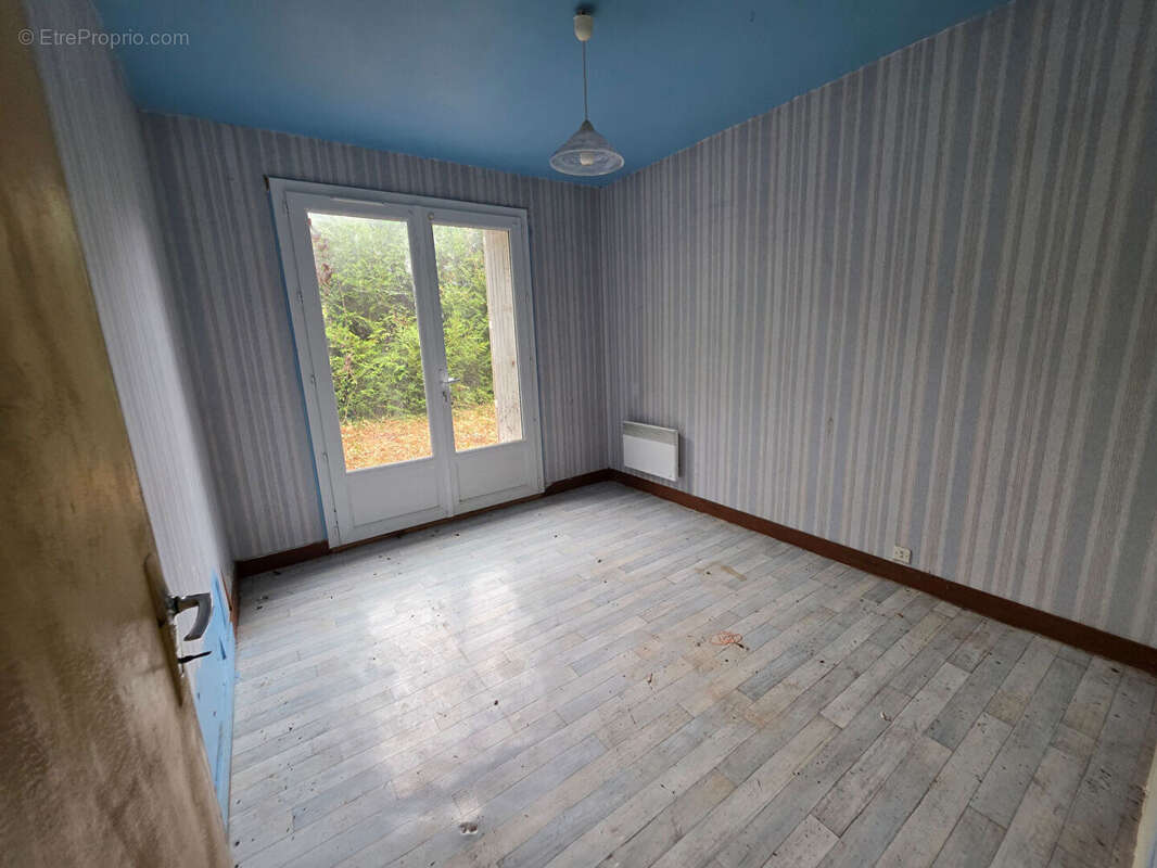 Maison à TOURNON-SAINT-PIERRE