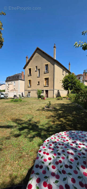 Appartement à LA ROCHE-POSAY