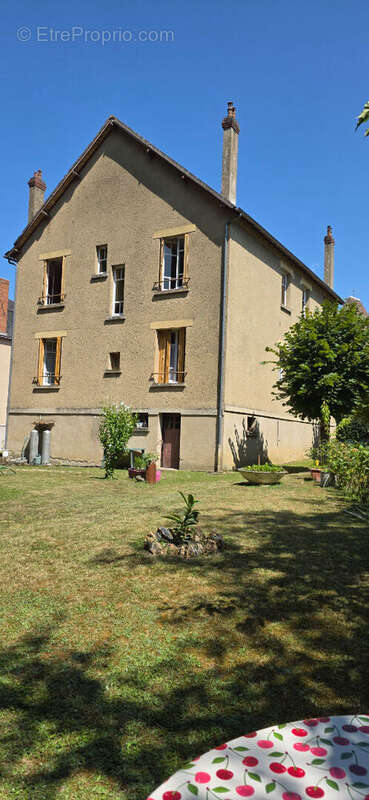 Appartement à LA ROCHE-POSAY