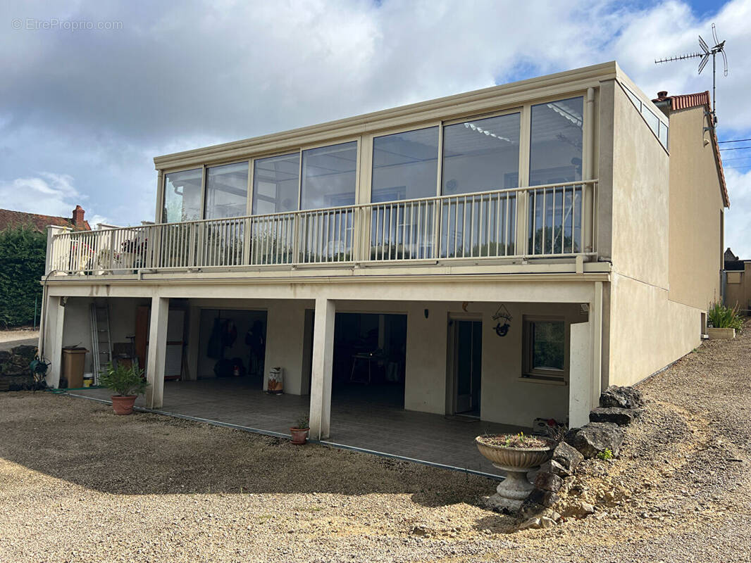 Maison à MAZEROLLES