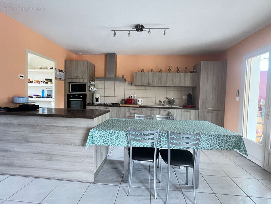 Maison à MAZEROLLES