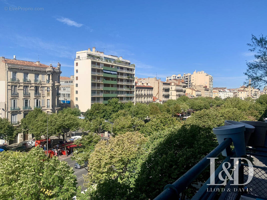 BALCON VUE DEGAGEE SUD OUEST - Appartement à MARSEILLE-6E