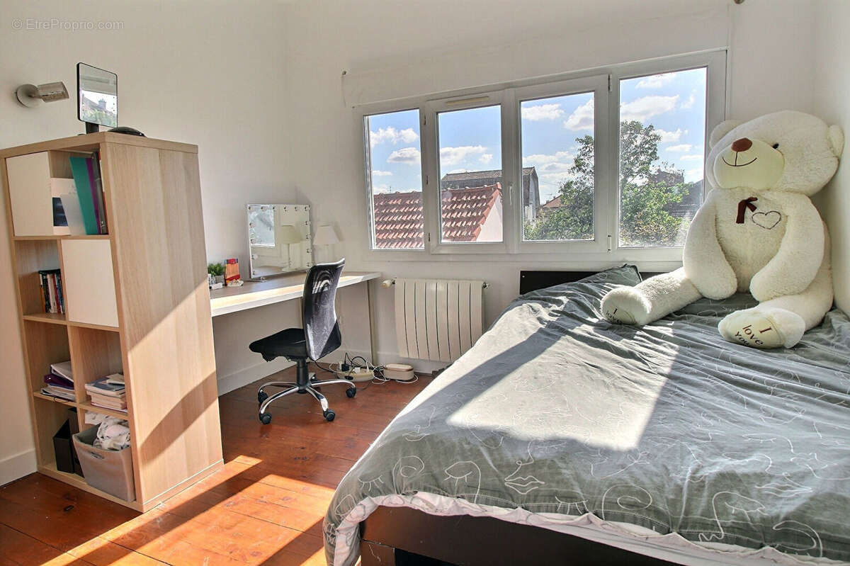 Appartement à COLOMBES