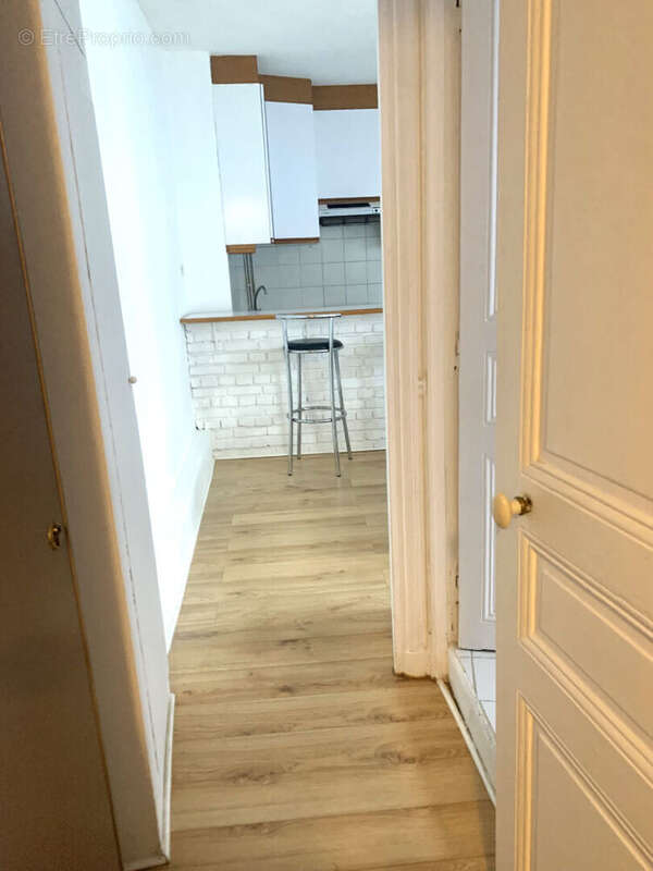 Appartement à PARIS-15E