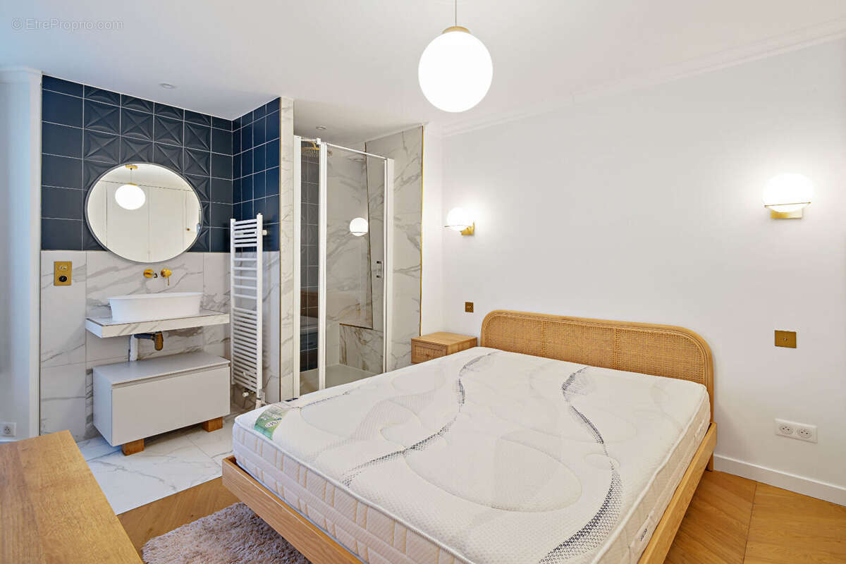 Appartement à PARIS-6E