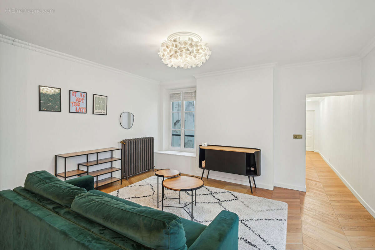 Appartement à PARIS-6E