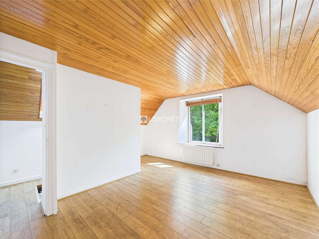 Maison à SAINT-EVARZEC