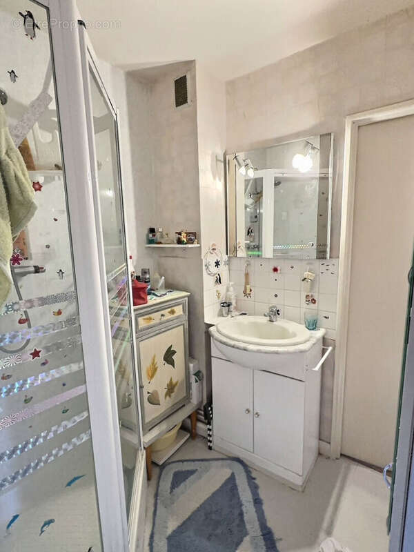 Appartement à IVRY-SUR-SEINE
