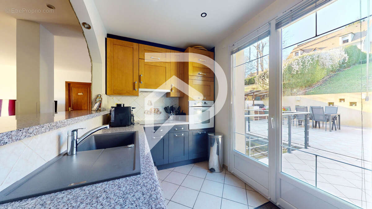 Maison à MAREIL-MARLY