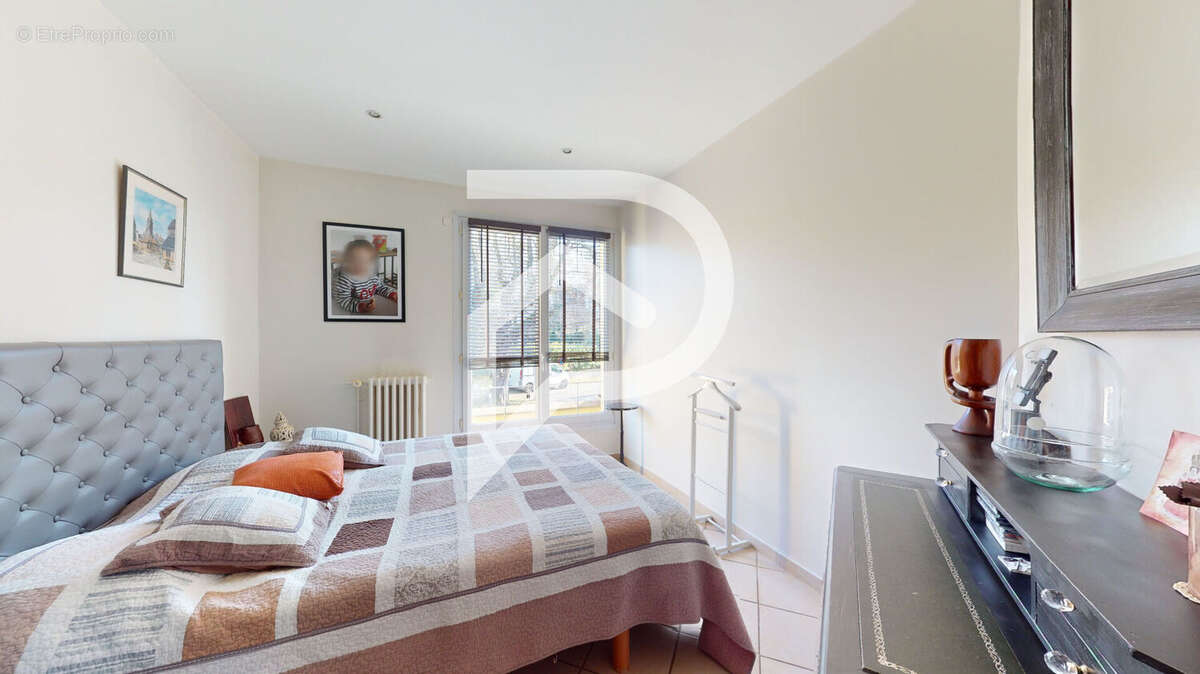 Maison à MAREIL-MARLY