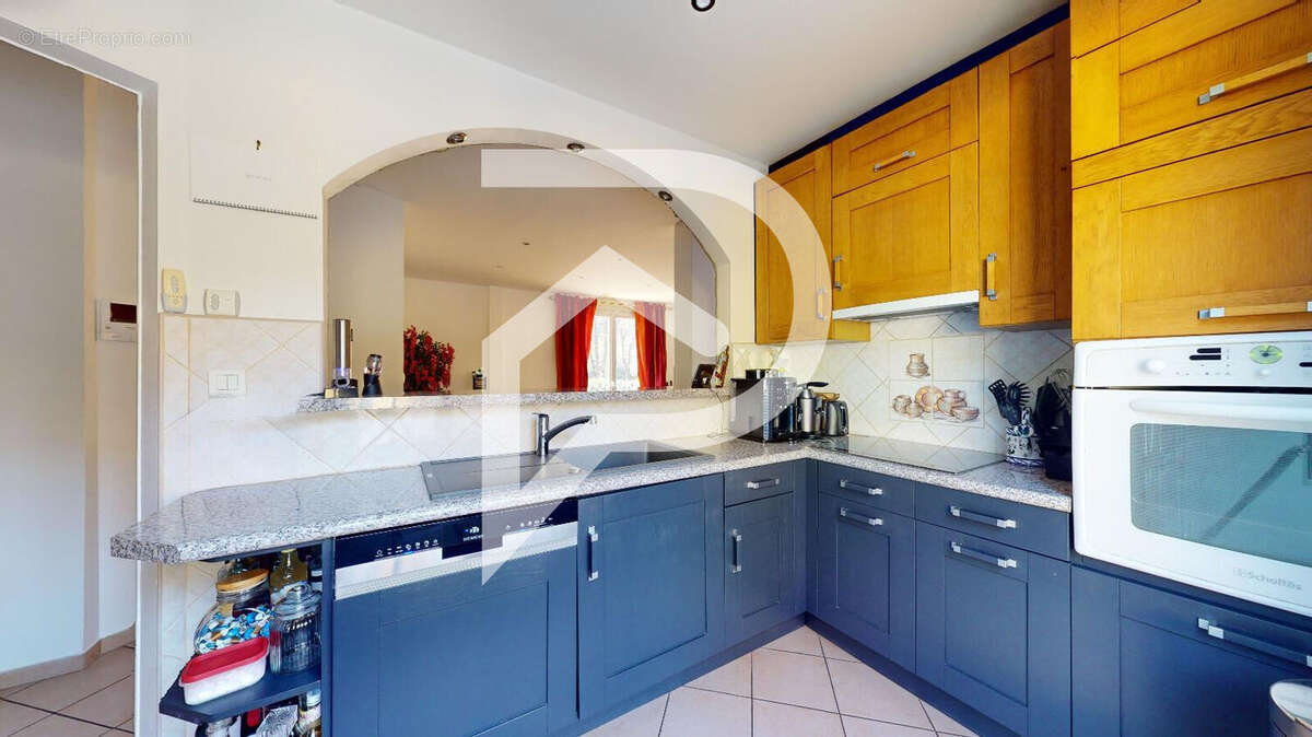 Maison à MAREIL-MARLY