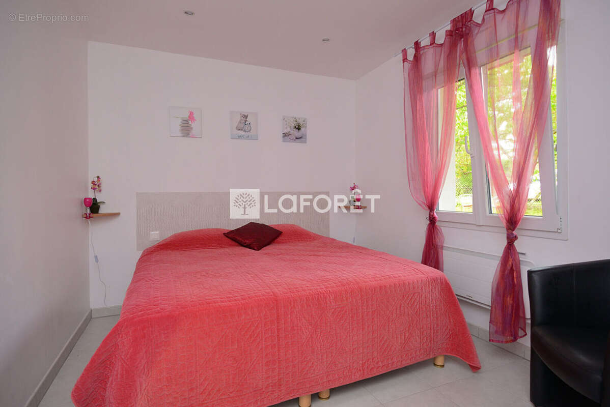 Maison à MILLY-LA-FORET