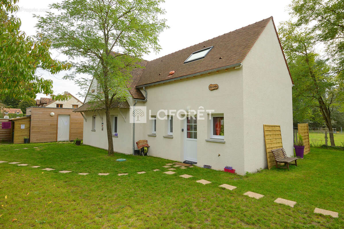 Maison à MILLY-LA-FORET