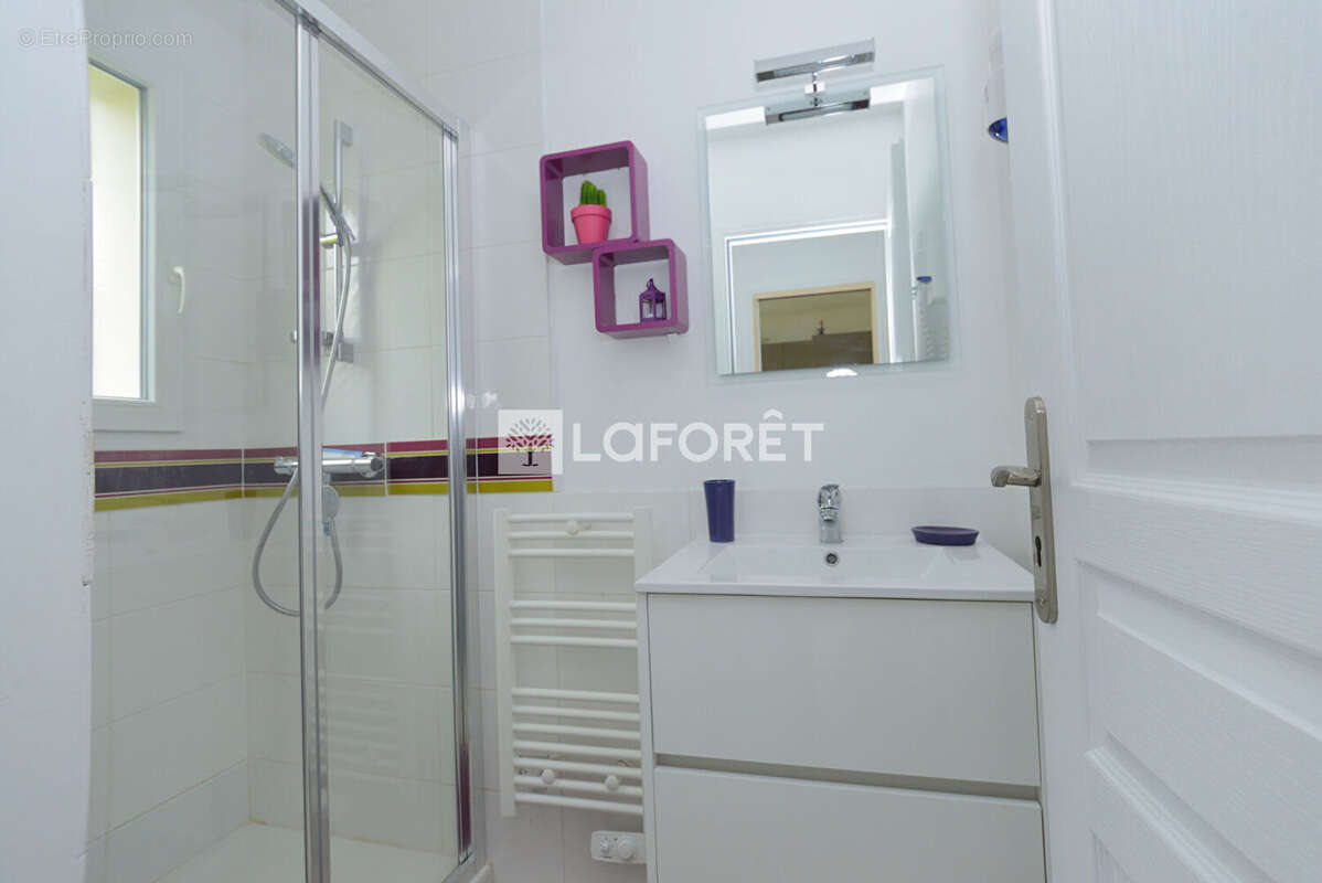 Maison à MILLY-LA-FORET