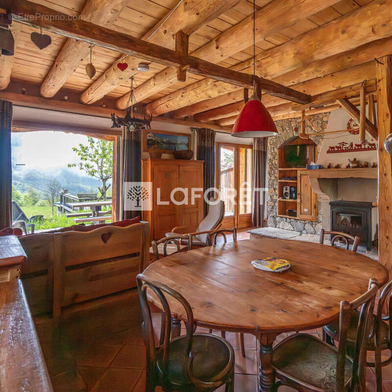 Maison à LES DESERTS