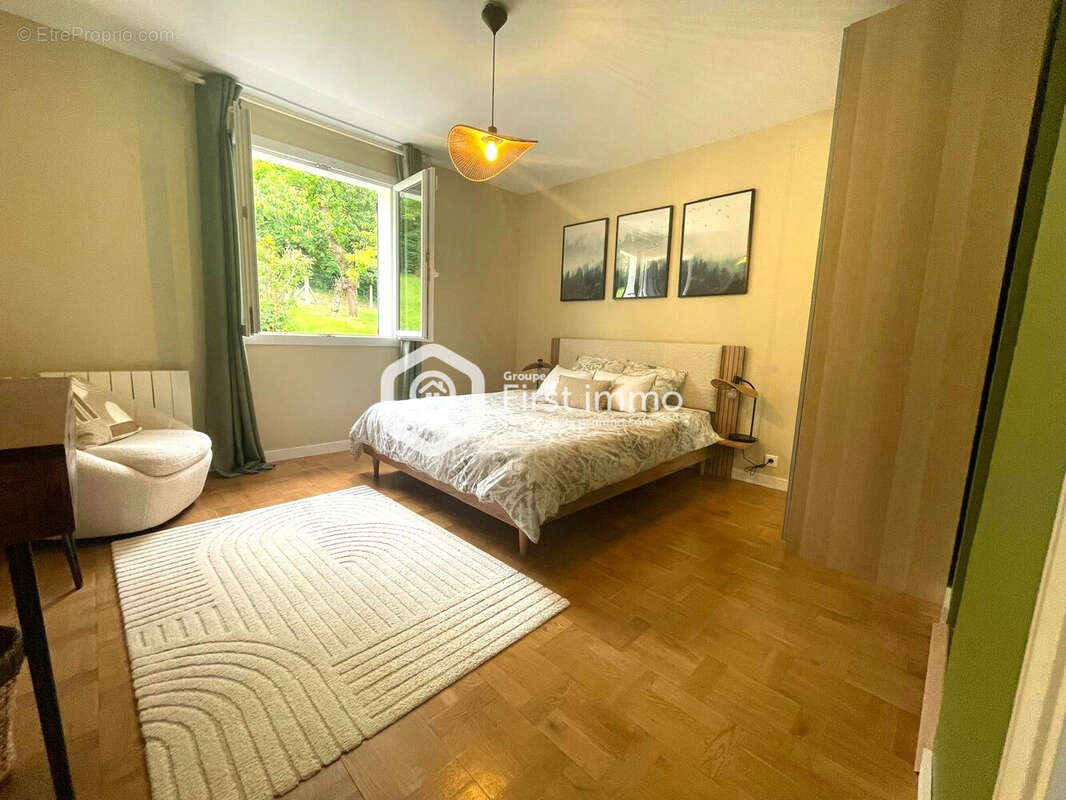 Maison à THORIGNY-SUR-MARNE