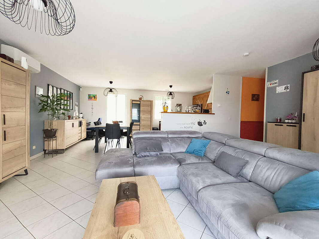 Maison à SAINT-MARTIN-DE-SAINT-MAIXENT