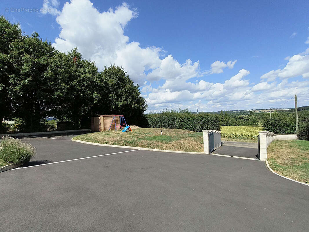 Maison à SAINT-MARTIN-DE-SAINT-MAIXENT