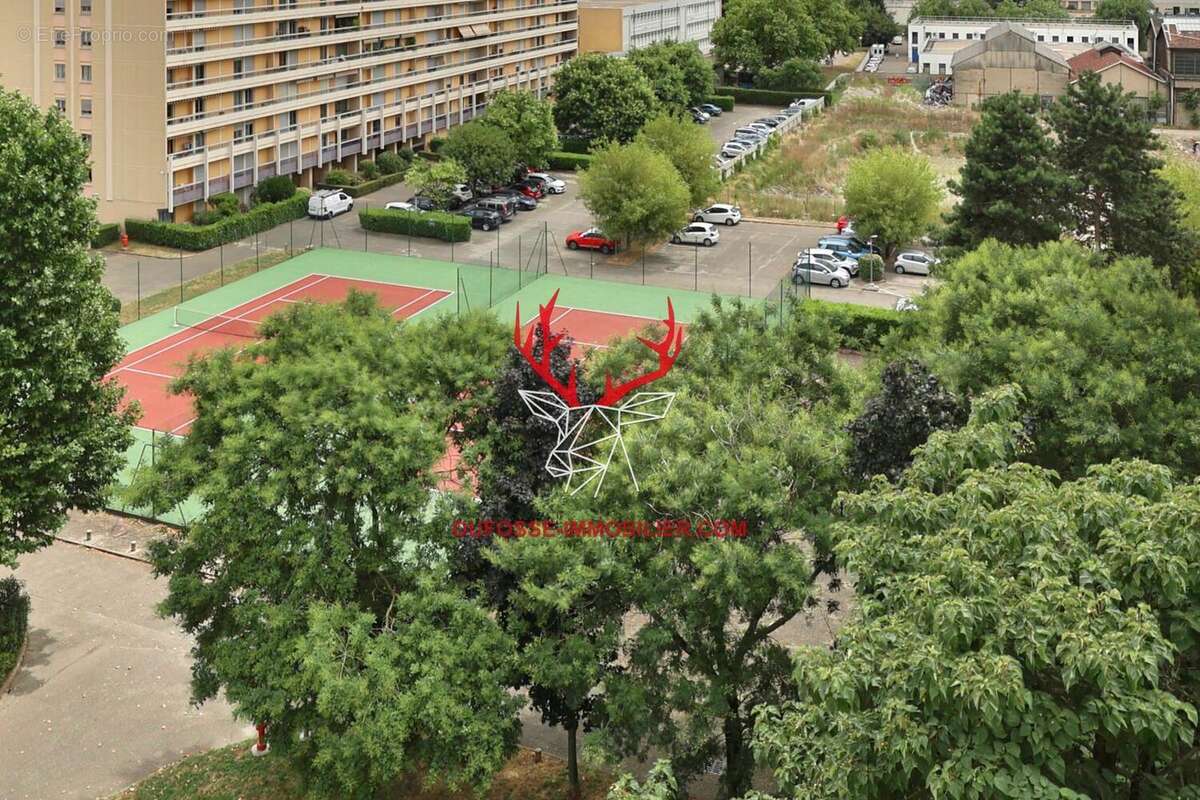 Photo 8 - Appartement à VILLEURBANNE