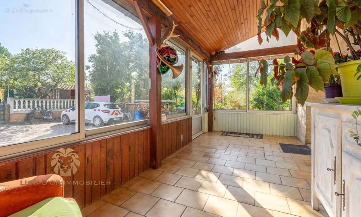 Maison à MARCILLY-D&#039;AZERGUES