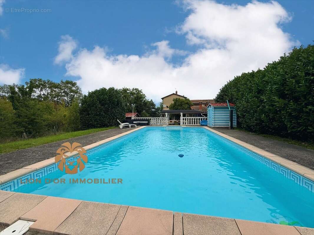 Maison à MARCILLY-D&#039;AZERGUES