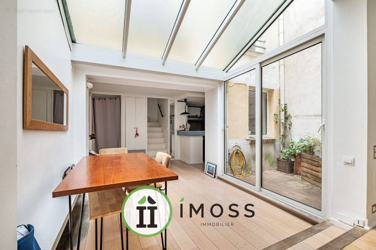 Appartement à PARIS-9E