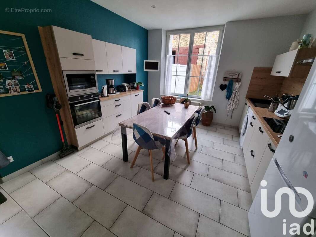 Photo 2 - Maison à THENEZAY