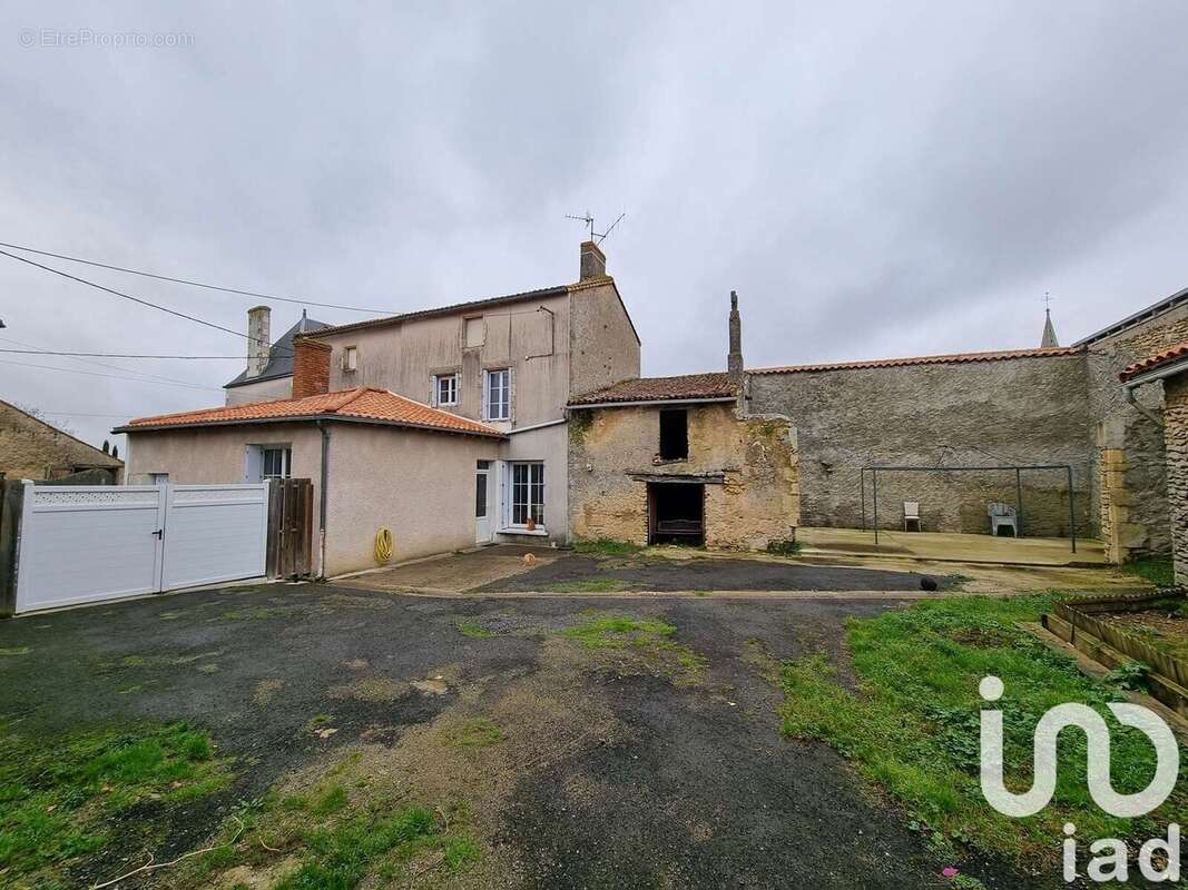 Photo 9 - Maison à THENEZAY