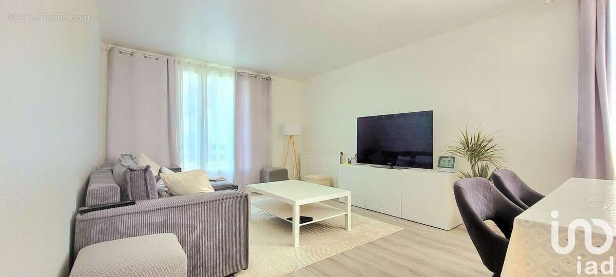 Photo 2 - Appartement à PONTOISE