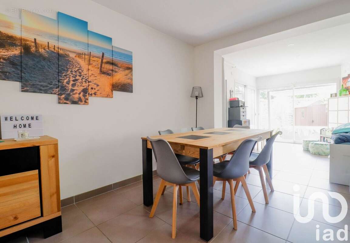 Photo 2 - Maison à SAULX-LES-CHARTREUX